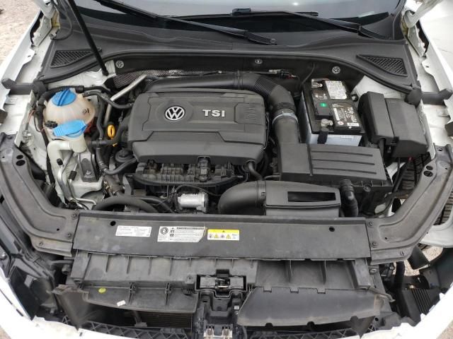 2017 Volkswagen Passat SE