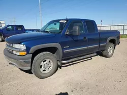 Salvage cars for sale from Copart Bismarck, ND: 2001 Chevrolet Silverado K1500