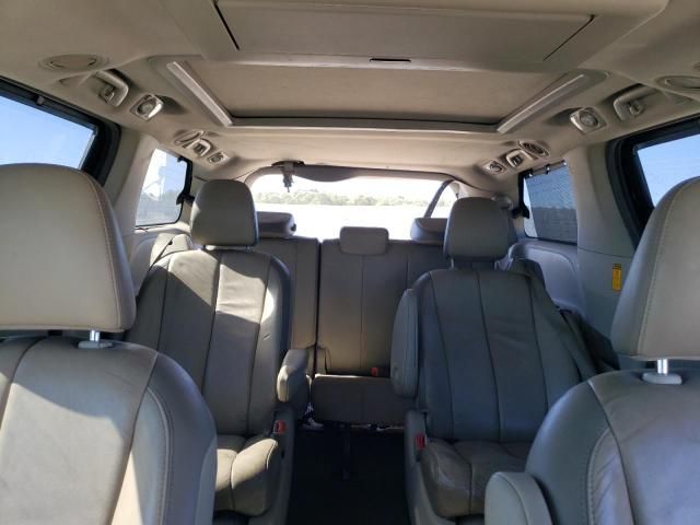 2014 Toyota Sienna XLE