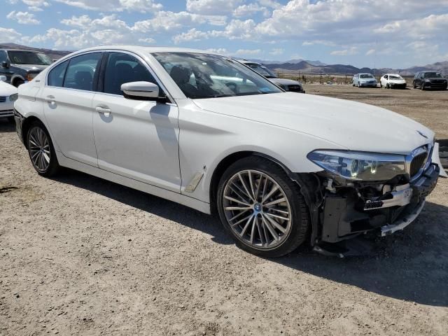 2019 BMW 530E