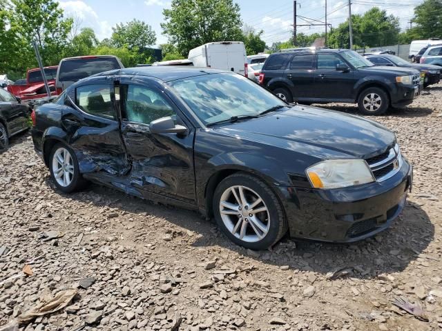 2012 Dodge Avenger SE