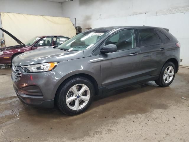 2020 Ford Edge SE