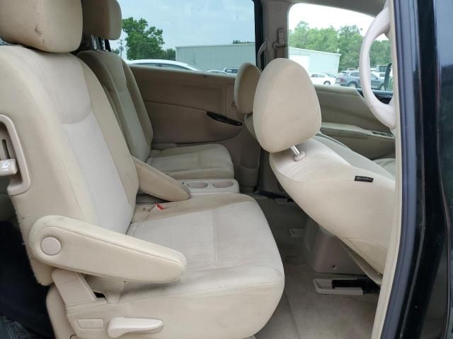 2012 Nissan Quest S