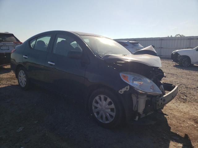 2012 Nissan Versa S