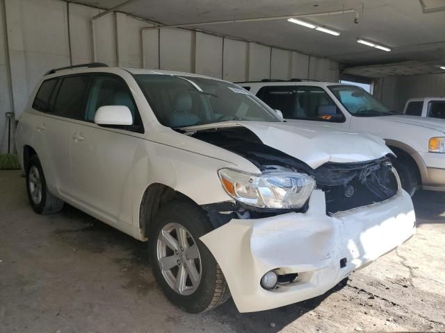 2010 Toyota Highlander SE