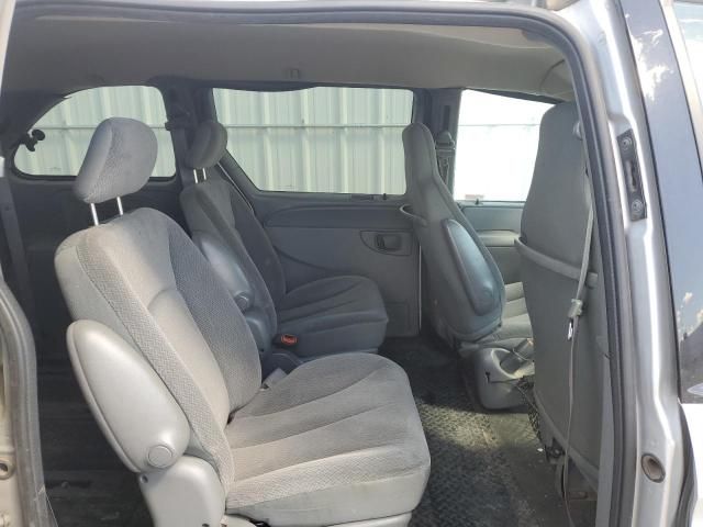 2004 Dodge Caravan SE