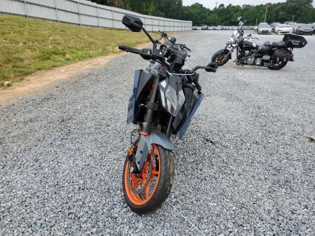 2024 KTM 390 Duke