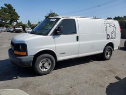 Camiones salvage a la venta en subasta: 2006 Chevrolet Express G2500