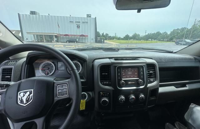 2022 Dodge RAM 1500 Classic Tradesman