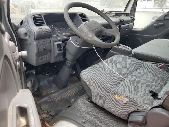 1996 Isuzu NPR