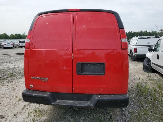 2016 Chevrolet Express G2500