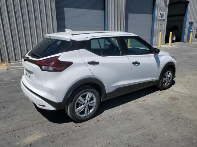 2022 Nissan Kicks S