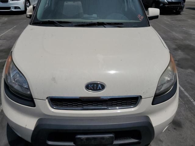 2010 KIA Soul +