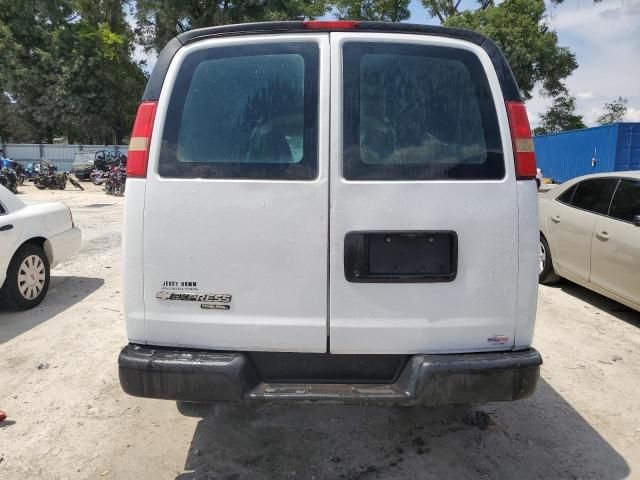 2014 Chevrolet Express G2500