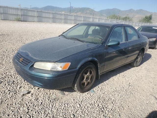 1998 Toyota Camry LE