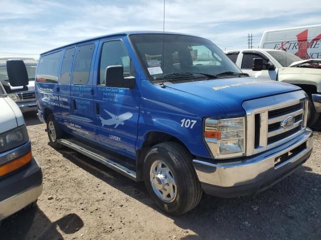 2014 Ford Econoline E350 Super Duty Wagon