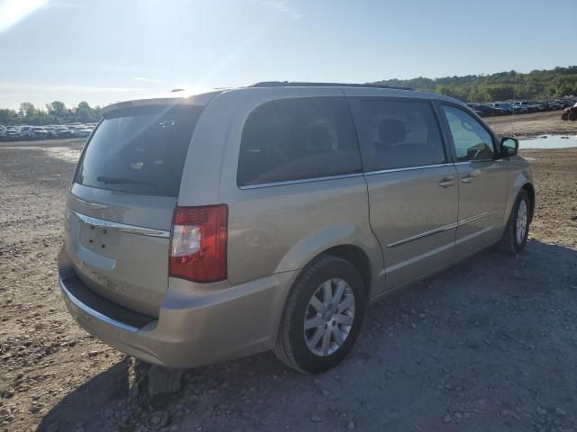 2013 Chrysler Town & Country Touring