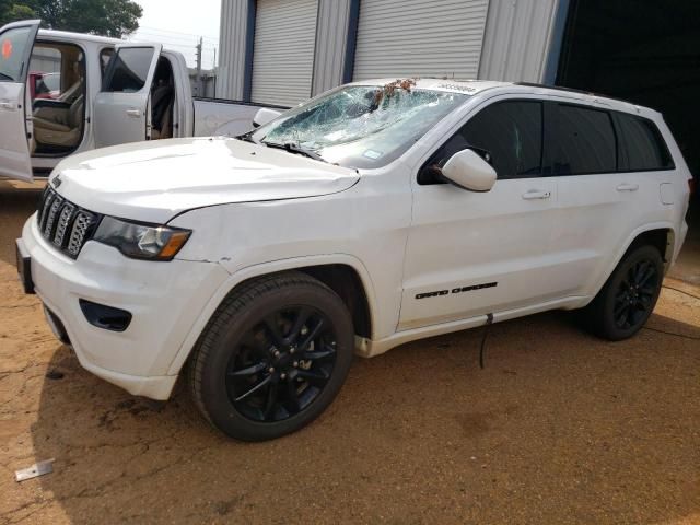 2020 Jeep Grand Cherokee Laredo