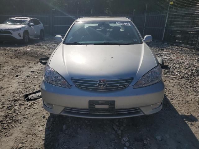 2005 Toyota Camry LE