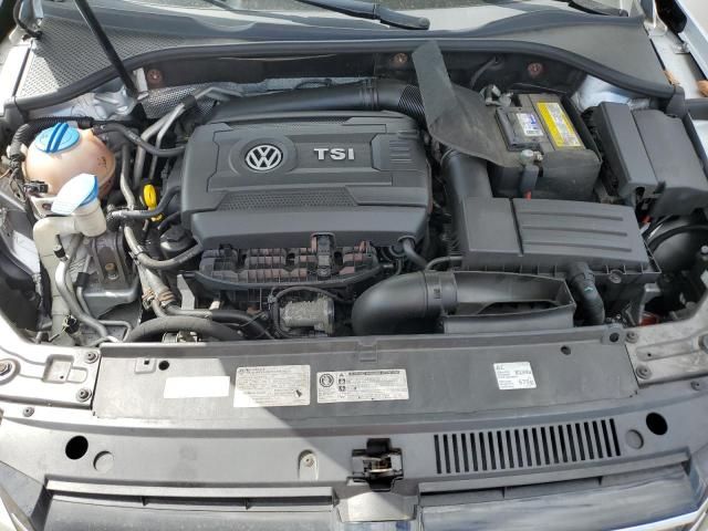 2014 Volkswagen Passat SE