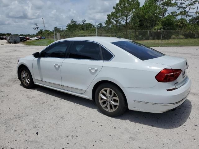 2016 Volkswagen Passat S