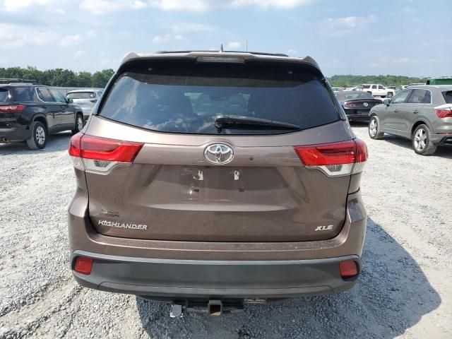 2019 Toyota Highlander SE