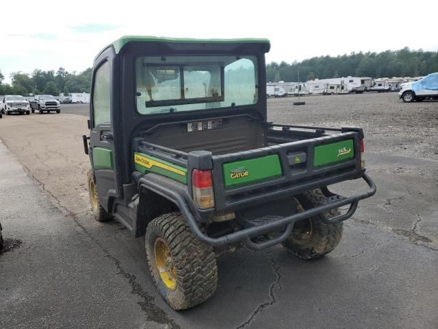 2022 John Deere Gator