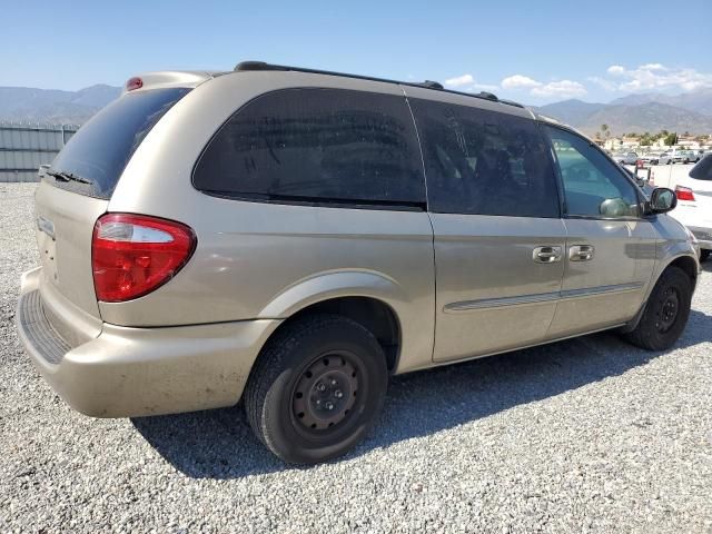 2003 Chrysler Town & Country