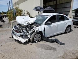 Carros salvage sin ofertas aún a la venta en subasta: 2016 Chevrolet Cruze Limited LS