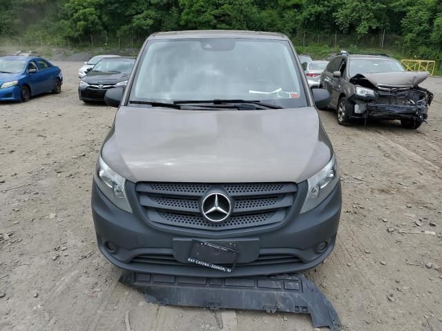 2016 Mercedes-Benz Metris