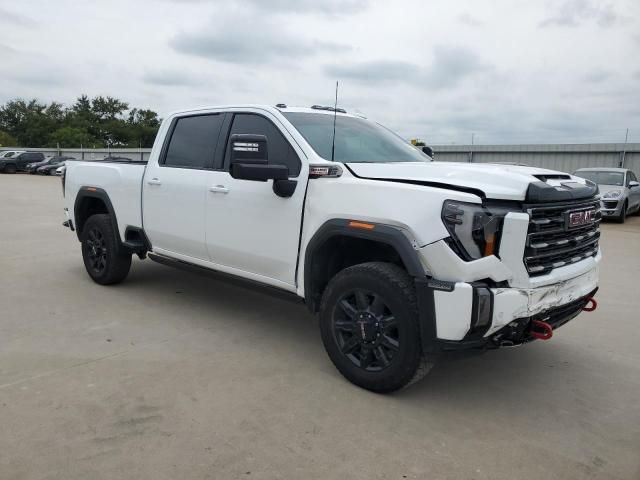 2024 GMC Sierra K2500 AT4