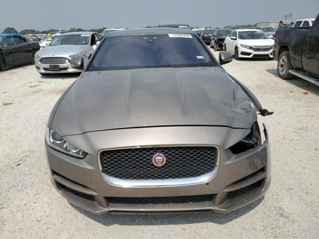 2017 Jaguar XE Prestige