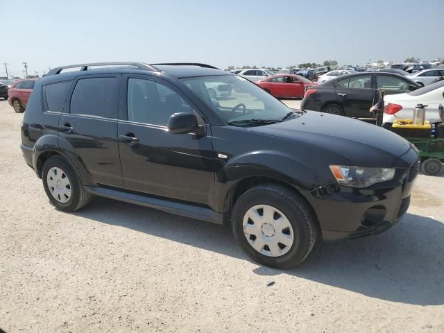 2011 Mitsubishi Outlander ES