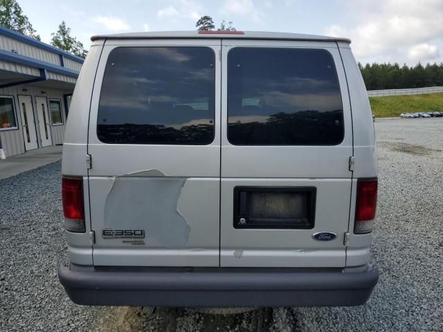 2007 Ford Econoline E350 Super Duty Wagon