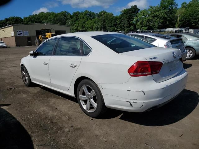 2012 Volkswagen Passat SE