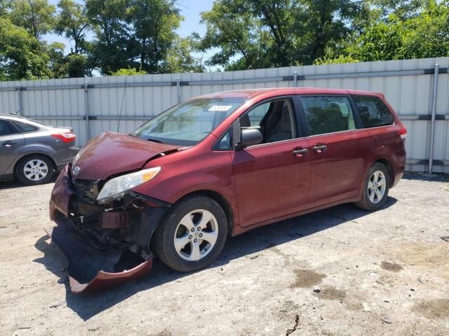 2013 Toyota Sienna