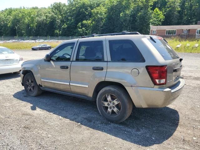 2005 Jeep Grand Cherokee Laredo