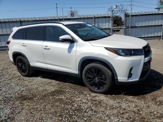 2019 Toyota Highlander SE