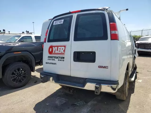 2017 GMC Savana G2500