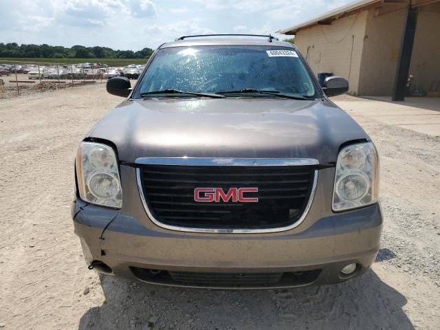 2011 GMC Yukon SLE