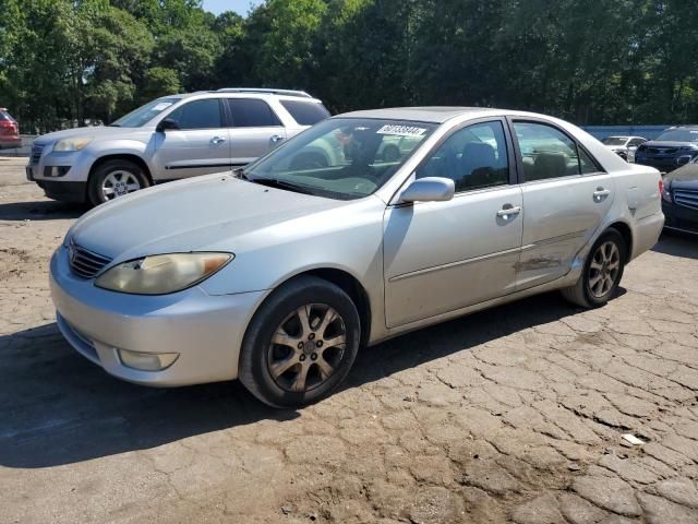 2005 Toyota Camry LE