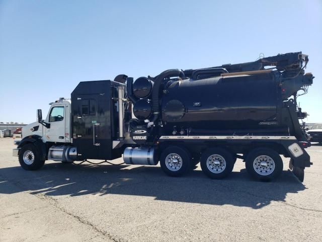 2017 Peterbilt 567