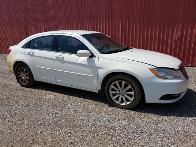 2013 Chrysler 200 LX