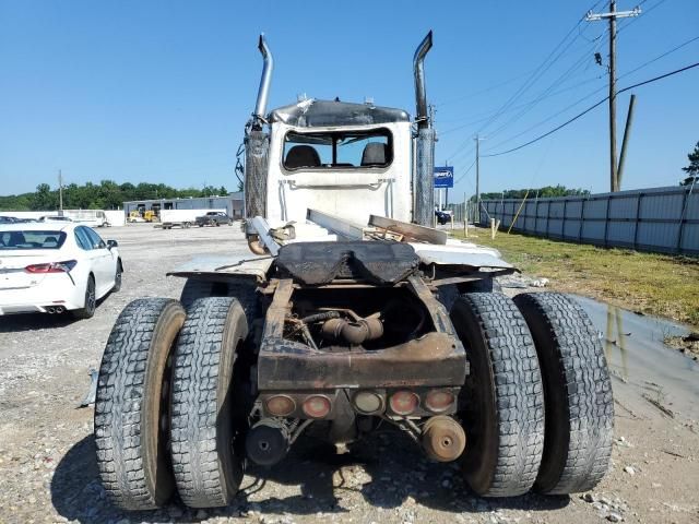 2004 Peterbilt 378