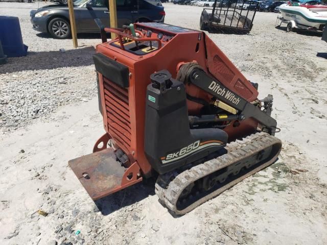 2011 Ditch Witch Skid Steer