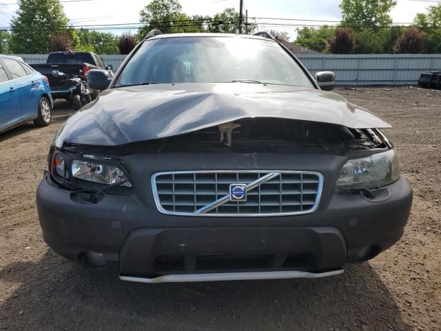 2004 Volvo XC70