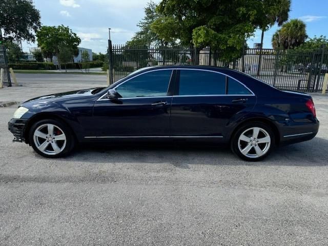 2013 Mercedes-Benz S 550