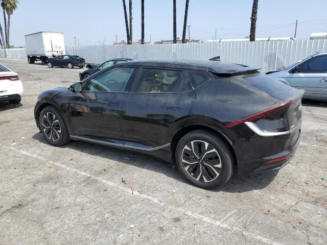 2023 KIA EV6 Light