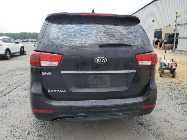 2015 KIA Sedona L