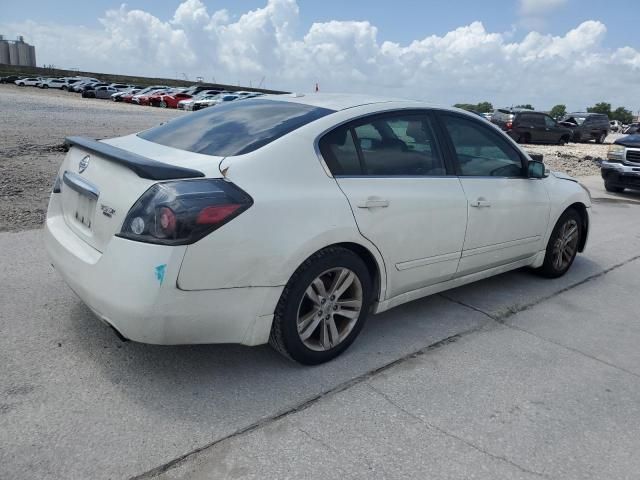 2011 Nissan Altima SR